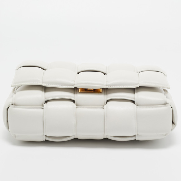 BOTTEGA VENETA White Padded Leather Cassette Shoulder Bag - Picture 6 of 8